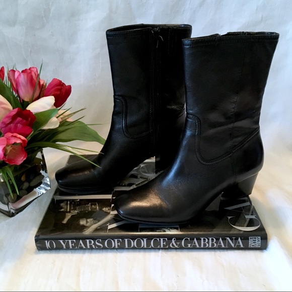 ANTONIO MELANI Shoes - NWOT Antonio Melani Boots